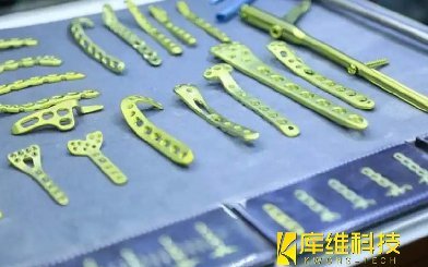 有哪些具體的醫療器械是可以通過水導激光技術制造的？